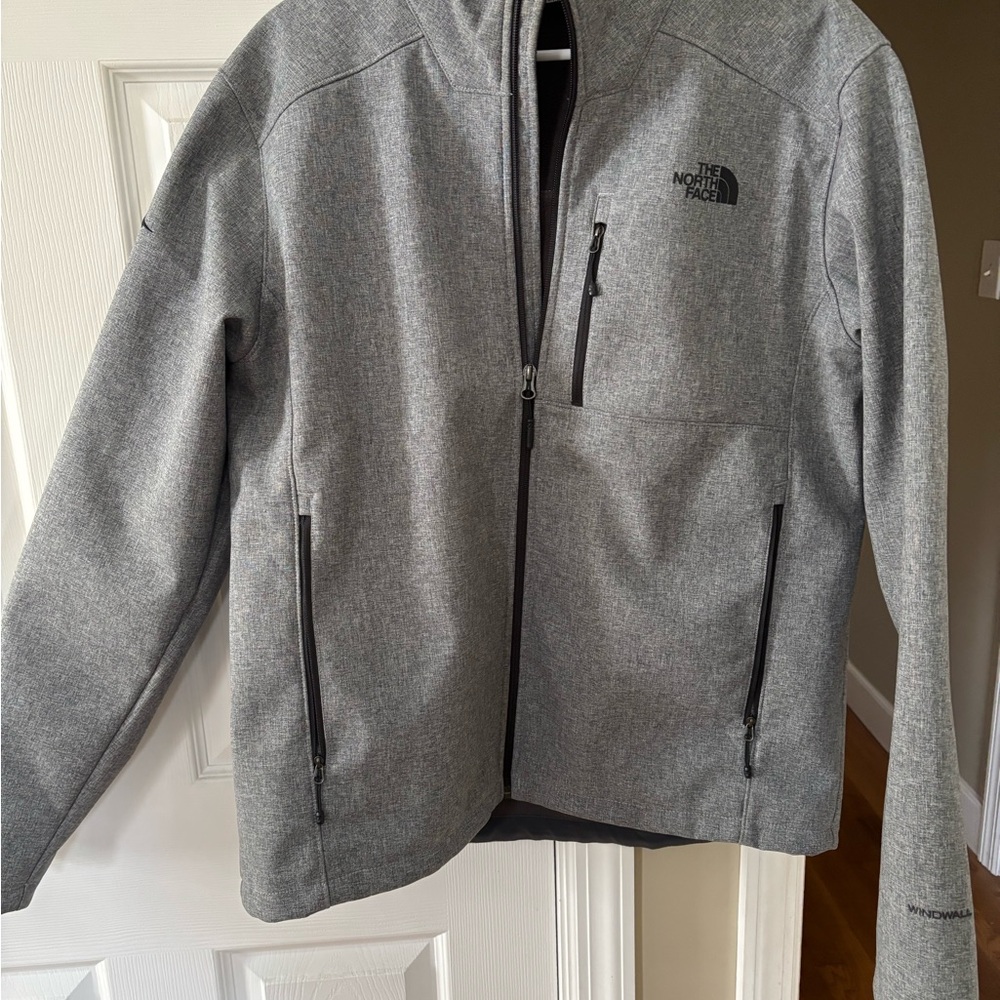 North face jacket like new